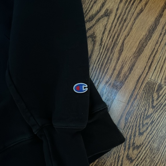 Champion Reverse Weave Black Hoodie - Picture 4 of 6